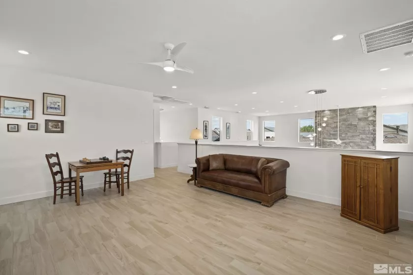 606 Braided Rope, Reno, Nevada 89511, 3 Bedrooms Bedrooms, ,4 BathroomsBathrooms,Residential,Residential,Braided Rope,250006037
