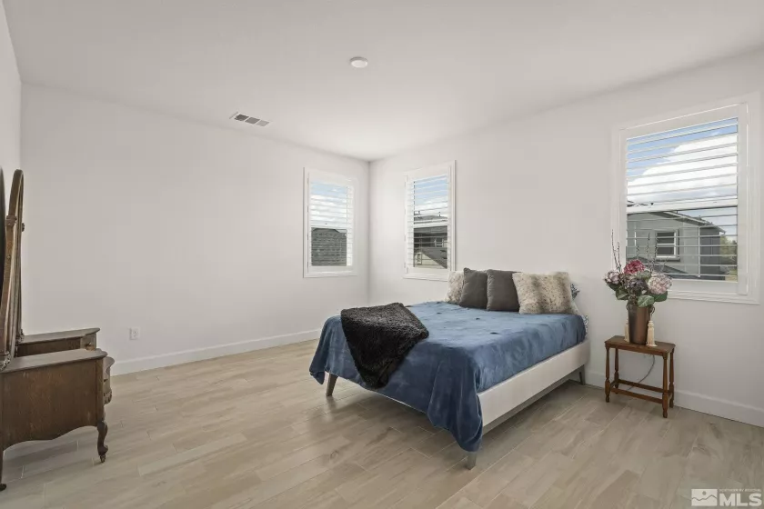 606 Braided Rope, Reno, Nevada 89511, 3 Bedrooms Bedrooms, ,4 BathroomsBathrooms,Residential,Residential,Braided Rope,250006037