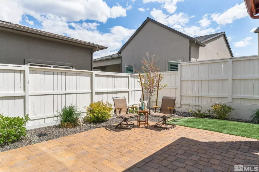 606 Braided Rope, Reno, Nevada 89511, 3 Bedrooms Bedrooms, ,4 BathroomsBathrooms,Residential,Residential,Braided Rope,250006037