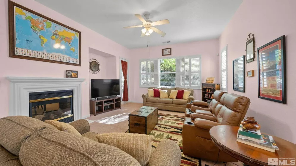 7354 Phoenix, Sparks, Nevada 89436, 4 Bedrooms Bedrooms, ,3 BathroomsBathrooms,Residential,Residential,Phoenix,250006042