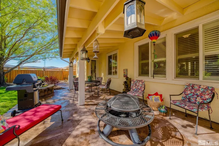 7354 Phoenix, Sparks, Nevada 89436, 4 Bedrooms Bedrooms, ,3 BathroomsBathrooms,Residential,Residential,Phoenix,250006042