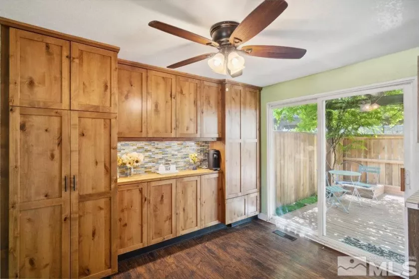 960 Cherry Tree, Sparks, Nevada 89434, 3 Bedrooms Bedrooms, ,2 BathroomsBathrooms,Residential,Residential,Cherry Tree,250006046