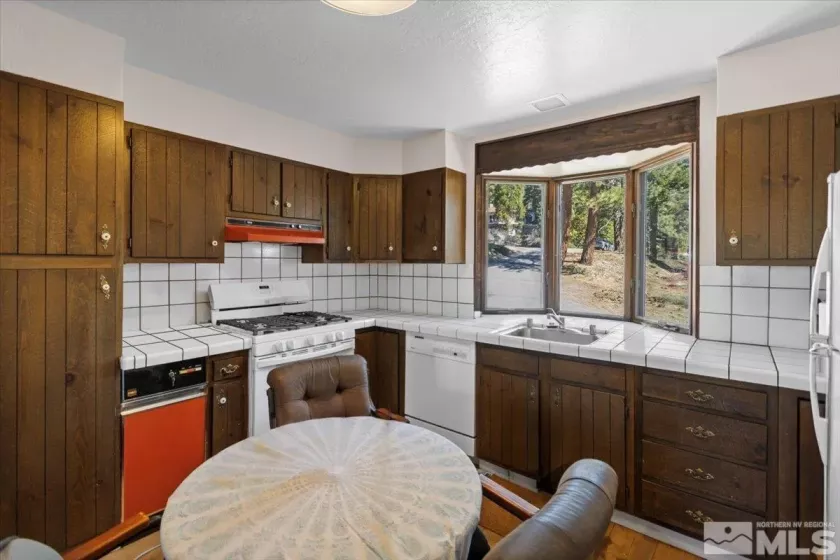 965 Tyner, Incline Village, Nevada 89451, 3 Bedrooms Bedrooms, ,3 BathroomsBathrooms,Residential,Residential,Tyner,250006052