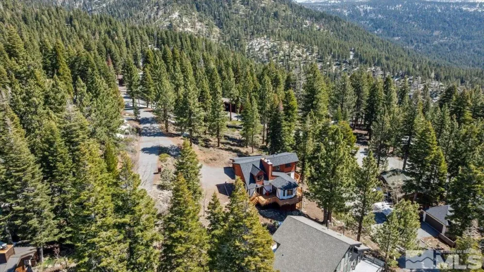 965 Tyner, Incline Village, Nevada 89451, 3 Bedrooms Bedrooms, ,3 BathroomsBathrooms,Residential,Residential,Tyner,250006052
