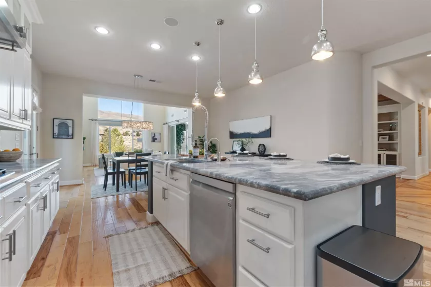 1892 Laurel Ridge, Reno, Nevada 89523, 4 Bedrooms Bedrooms, ,5 BathroomsBathrooms,Residential,Residential,Laurel Ridge,250004512
