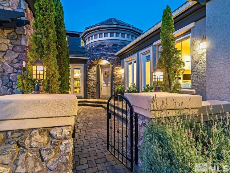 1892 Laurel Ridge, Reno, Nevada 89523, 4 Bedrooms Bedrooms, ,5 BathroomsBathrooms,Residential,Residential,Laurel Ridge,250004512