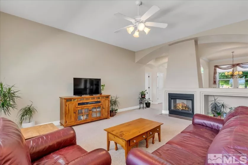 918 Springfield, Gardnerville, Nevada 89460, 4 Bedrooms Bedrooms, ,3 BathroomsBathrooms,Residential,Residential,Springfield,250006053