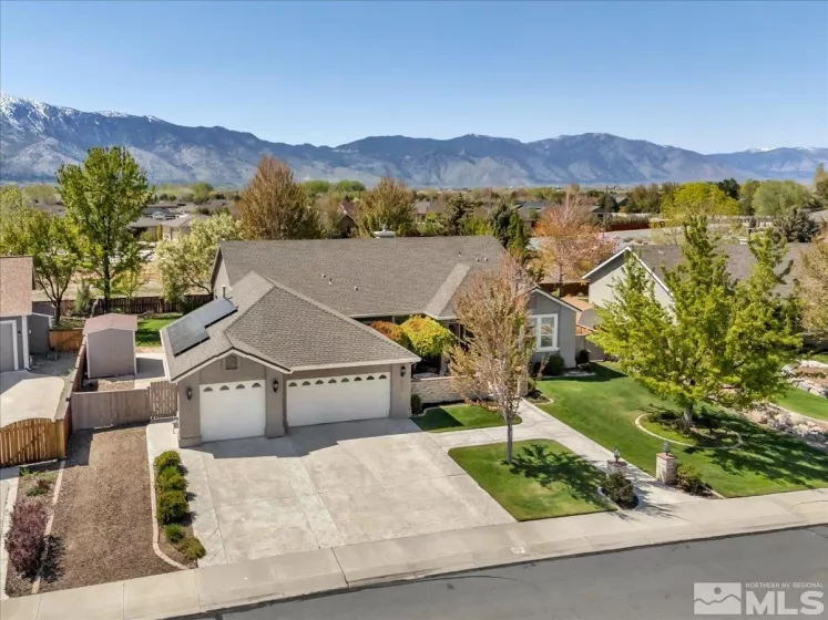 918 Springfield, Gardnerville, Nevada 89460, 4 Bedrooms Bedrooms, ,3 BathroomsBathrooms,Residential,Residential,Springfield,250006053