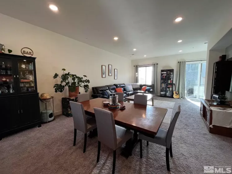 2562 River Hatchling, Reno, Nevada 89503, 3 Bedrooms Bedrooms, ,3 BathroomsBathrooms,Residential,Residential,River Hatchling,250005229