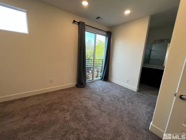 2562 River Hatchling, Reno, Nevada 89503, 3 Bedrooms Bedrooms, ,3 BathroomsBathrooms,Residential,Residential,River Hatchling,250005229