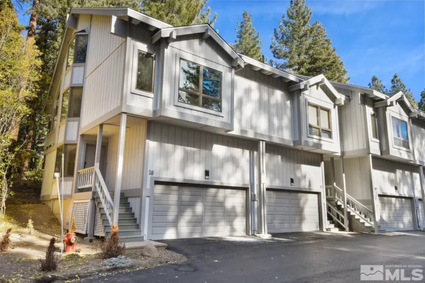 908 Harold, Incline Village, Nevada 89451, 2 Bedrooms Bedrooms, ,3 BathroomsBathrooms,Residential,Residential,Harold,240014313