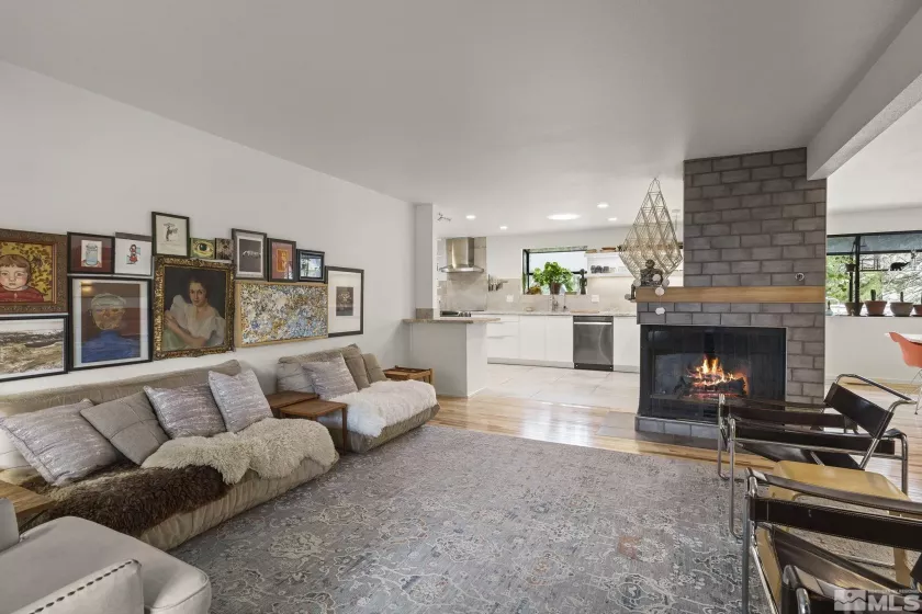 3255 Corey, Reno, Nevada 89509, 5 Bedrooms Bedrooms, ,3 BathroomsBathrooms,Residential,Residential,Corey,250006060