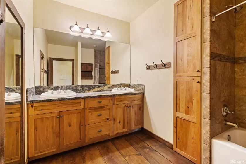 4775 Mount Rose, Reno, Nevada 89511, 4 Bedrooms Bedrooms, ,4 BathroomsBathrooms,Residential,Residential,Mount Rose,250005047
