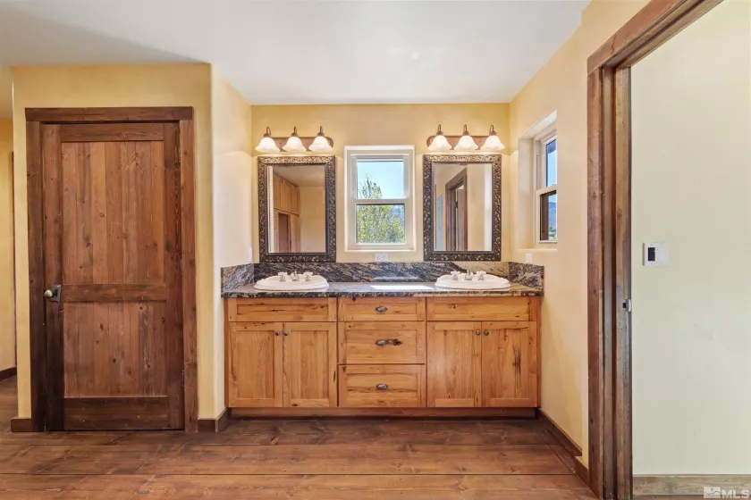 4775 Mount Rose, Reno, Nevada 89511, 4 Bedrooms Bedrooms, ,4 BathroomsBathrooms,Residential,Residential,Mount Rose,250005047