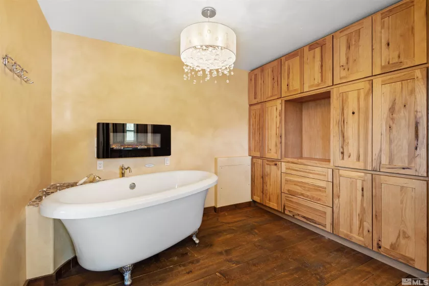 4775 Mount Rose, Reno, Nevada 89511, 4 Bedrooms Bedrooms, ,4 BathroomsBathrooms,Residential,Residential,Mount Rose,250005047