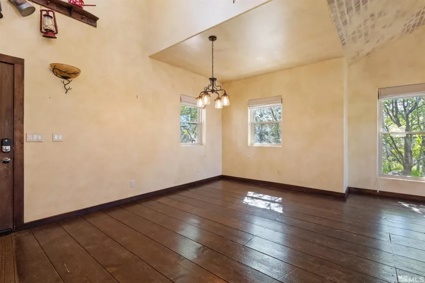 4775 Mount Rose, Reno, Nevada 89511, 4 Bedrooms Bedrooms, ,4 BathroomsBathrooms,Residential,Residential,Mount Rose,250005047