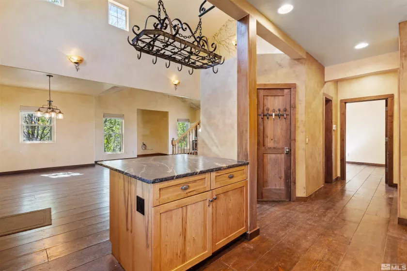 4775 Mount Rose, Reno, Nevada 89511, 4 Bedrooms Bedrooms, ,4 BathroomsBathrooms,Residential,Residential,Mount Rose,250005047