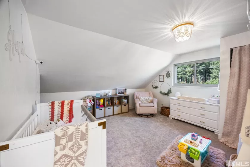 3055 old us hwy 395, Washoe Valley, Nevada 89704, 5 Bedrooms Bedrooms, ,4 BathroomsBathrooms,Residential,Residential,old us hwy 395,240014175