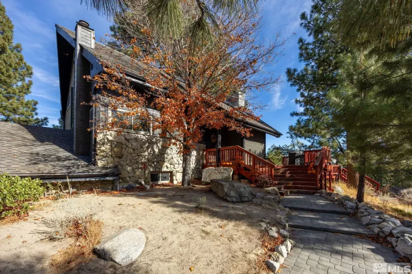 3055 old us hwy 395, Washoe Valley, Nevada 89704, 5 Bedrooms Bedrooms, ,4 BathroomsBathrooms,Residential,Residential,old us hwy 395,240014175