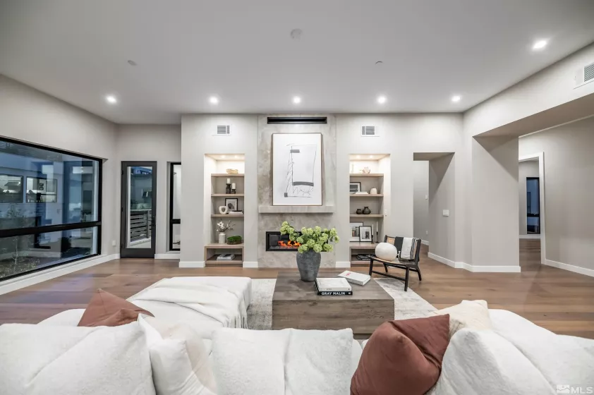 48 Campolina, Reno, Nevada 89511, 3 Bedrooms Bedrooms, ,4 BathroomsBathrooms,Residential,Residential,Campolina,250006066