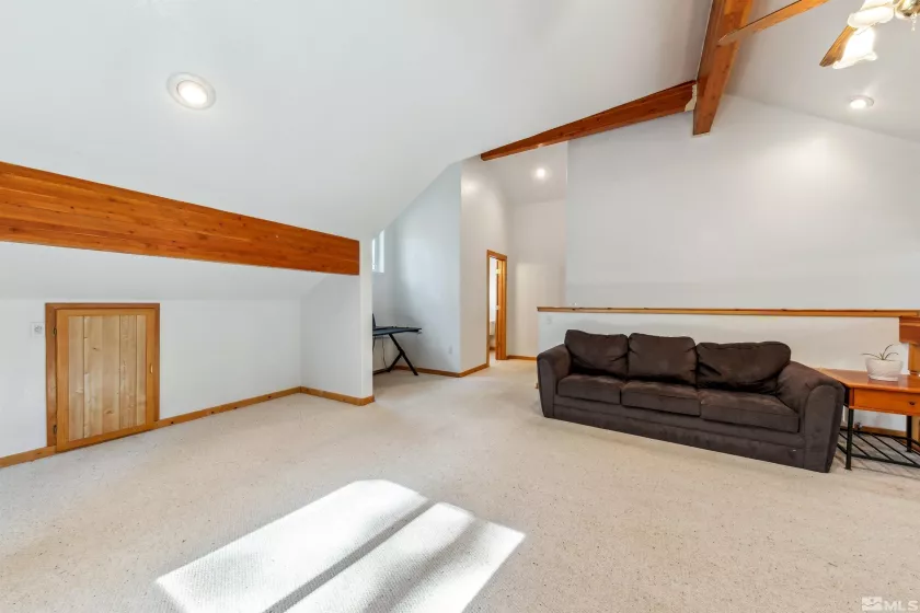 733 Cayuga, South Lake Tahoe, California 96150, 4 Bedrooms Bedrooms, ,3 BathroomsBathrooms,Residential,Residential,Cayuga,250006068