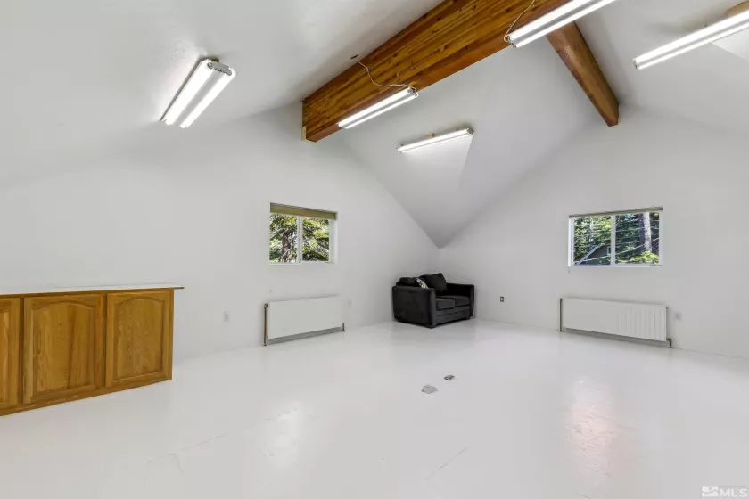 733 Cayuga, South Lake Tahoe, California 96150, 4 Bedrooms Bedrooms, ,3 BathroomsBathrooms,Residential,Residential,Cayuga,250006068