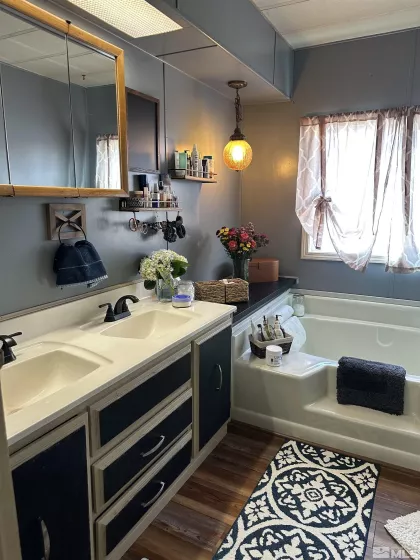 410 Mizpah, Tonopah, Nevada 89049, 2 Bedrooms Bedrooms, ,2 BathroomsBathrooms,Residential,Residential,Mizpah,250001949