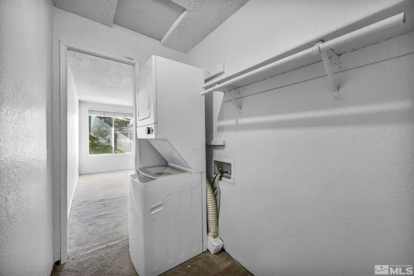 3948 Clear Acre, Reno, Nevada 89512, 2 Bedrooms Bedrooms, ,1 BathroomBathrooms,Residential,Residential,Clear Acre,240010904