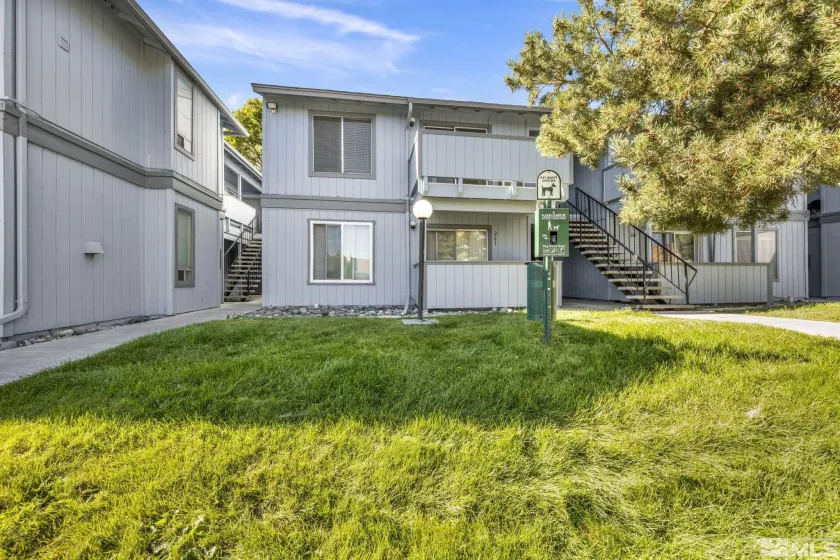 3948 Clear Acre, Reno, Nevada 89512, 2 Bedrooms Bedrooms, ,1 BathroomBathrooms,Residential,Residential,Clear Acre,240010904