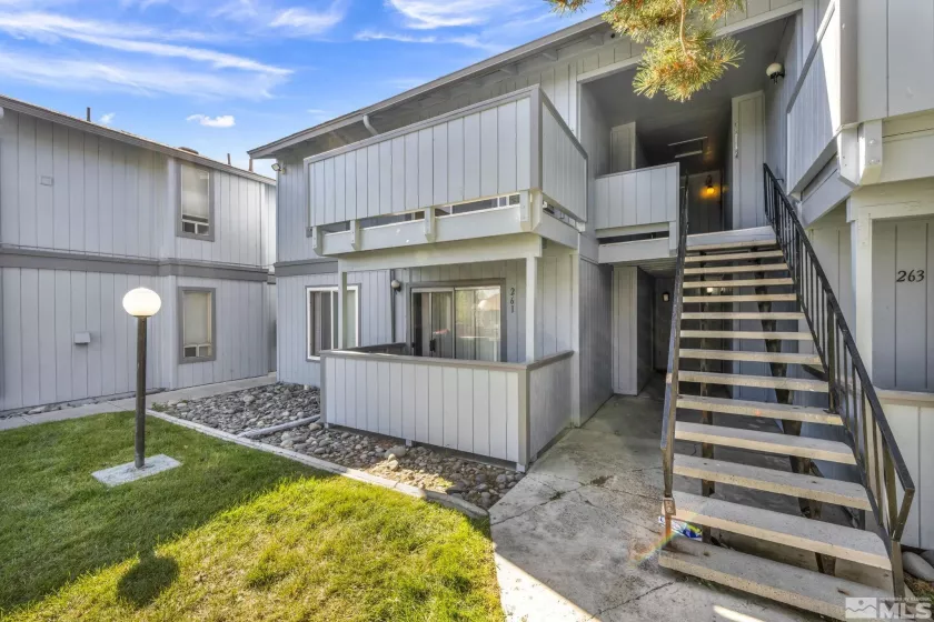 3948 Clear Acre, Reno, Nevada 89512, 2 Bedrooms Bedrooms, ,1 BathroomBathrooms,Residential,Residential,Clear Acre,240010904