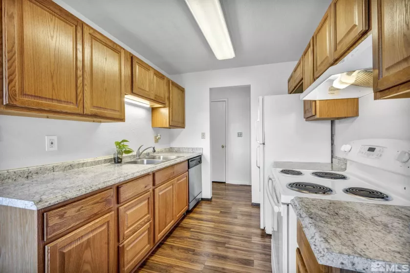 3948 Clear Acre, Reno, Nevada 89512, 2 Bedrooms Bedrooms, ,1 BathroomBathrooms,Residential,Residential,Clear Acre,240010904