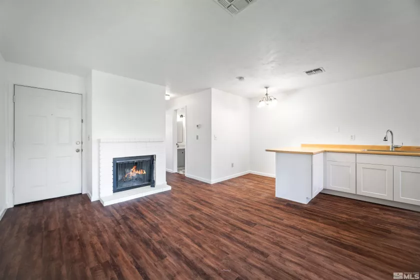 4769 Reggie, Reno, Nevada 89502, 1 Bedroom Bedrooms, ,1 BathroomBathrooms,Residential,Residential,Reggie,250000286
