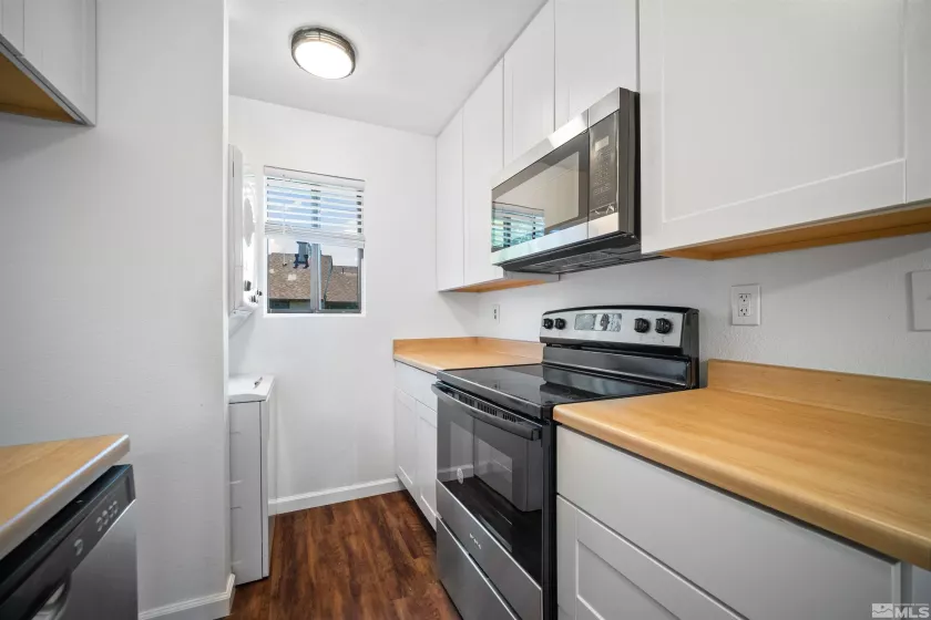 4769 Reggie, Reno, Nevada 89502, 1 Bedroom Bedrooms, ,1 BathroomBathrooms,Residential,Residential,Reggie,250000286