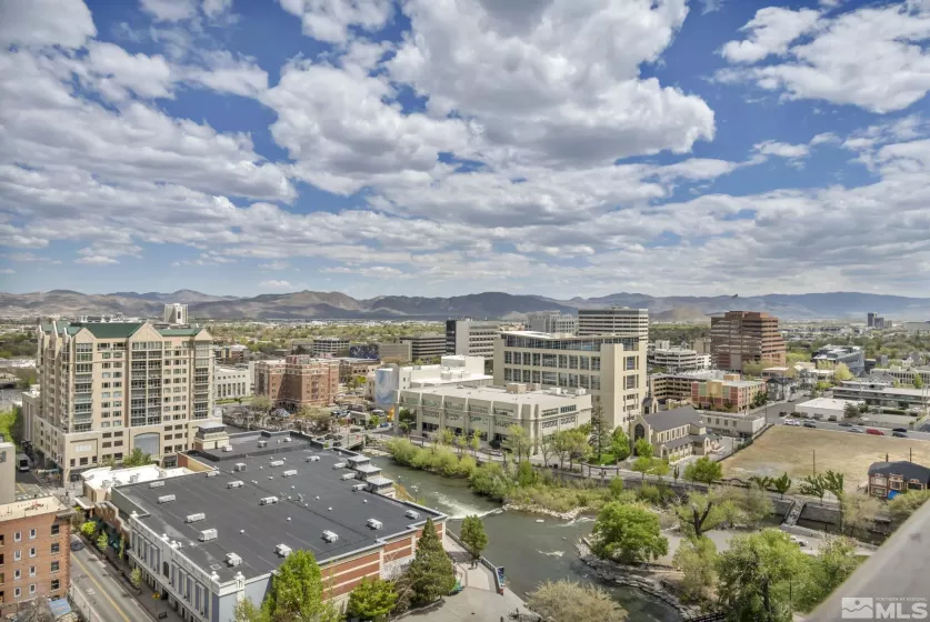 100 Arlington, Reno, Nevada 89501, ,1 BathroomBathrooms,Residential,Residential,Arlington,250006022