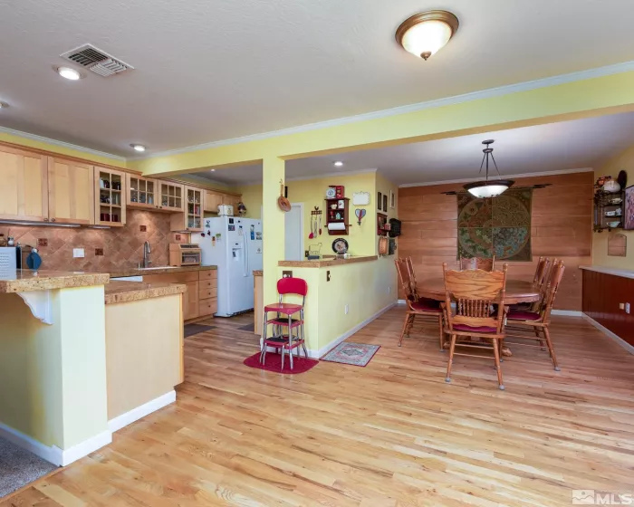 804 Foothill, Gardnerville, Nevada 89460, 4 Bedrooms Bedrooms, ,4 BathroomsBathrooms,Residential,Residential,Foothill,250006021