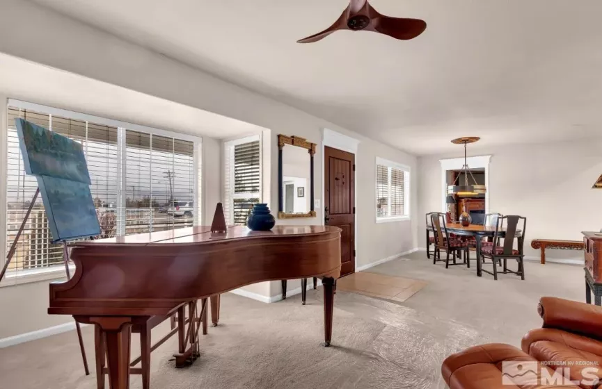 990 Riverview, Gardnerville, Nevada 89460, 5 Bedrooms Bedrooms, ,3 BathroomsBathrooms,Residential,Residential,Riverview,250006071