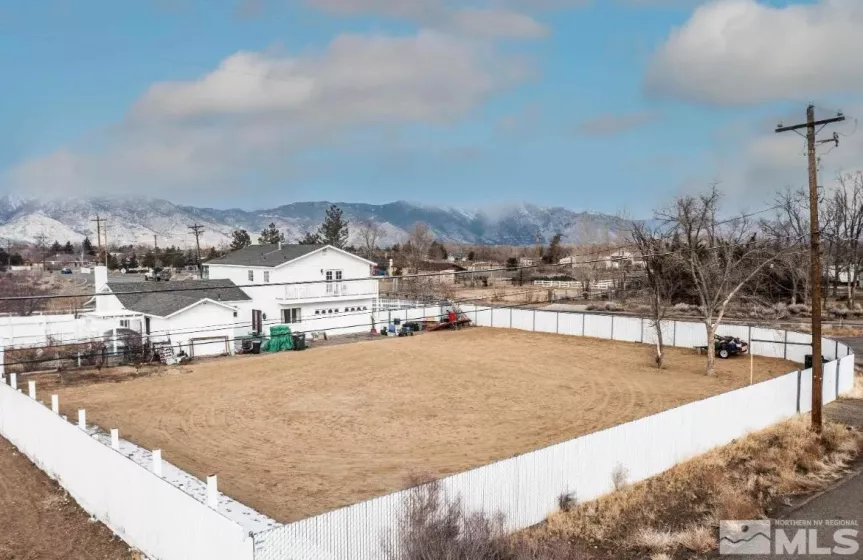 990 Riverview, Gardnerville, Nevada 89460, 5 Bedrooms Bedrooms, ,3 BathroomsBathrooms,Residential,Residential,Riverview,250006071