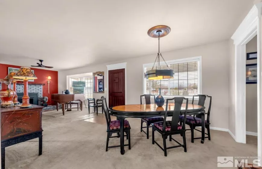 990 Riverview, Gardnerville, Nevada 89460, 5 Bedrooms Bedrooms, ,3 BathroomsBathrooms,Residential,Residential,Riverview,250006071