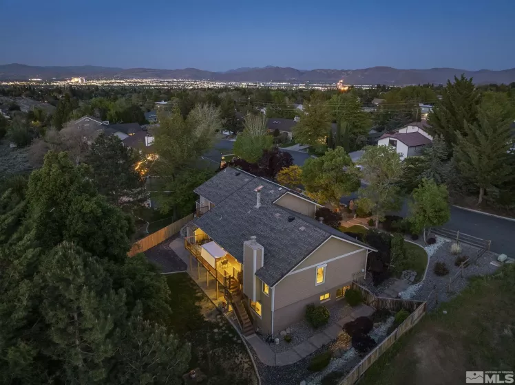 3020 Natalie, Reno, Nevada 89509, 4 Bedrooms Bedrooms, ,3 BathroomsBathrooms,Residential,Residential,Natalie,250006072