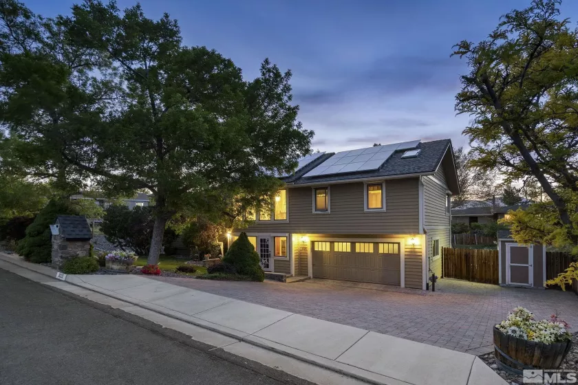 3020 Natalie, Reno, Nevada 89509, 4 Bedrooms Bedrooms, ,3 BathroomsBathrooms,Residential,Residential,Natalie,250006072