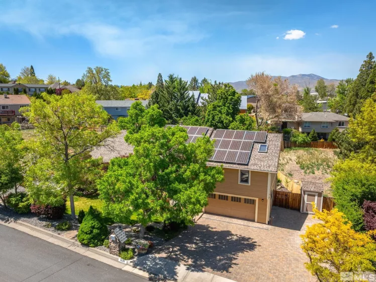 3020 Natalie, Reno, Nevada 89509, 4 Bedrooms Bedrooms, ,3 BathroomsBathrooms,Residential,Residential,Natalie,250006072