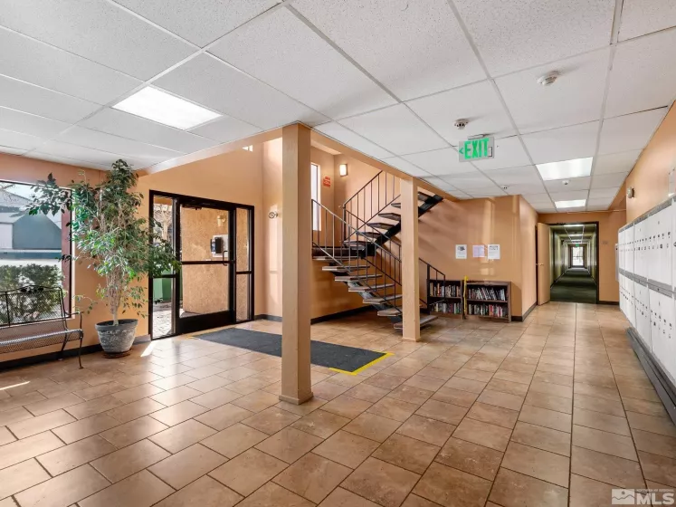 2955 Lakeside, Reno, Nevada 89509, 1 Bedroom Bedrooms, ,1 BathroomBathrooms,Residential,Residential,Lakeside,250003144