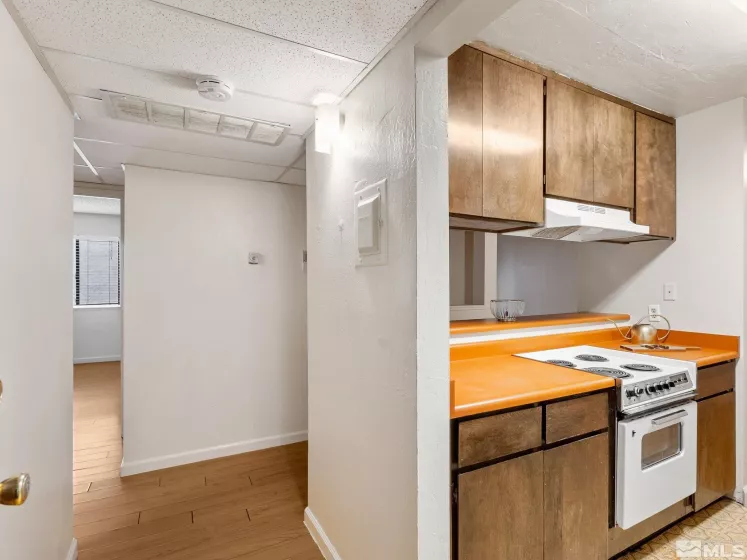 2955 Lakeside, Reno, Nevada 89509, 1 Bedroom Bedrooms, ,1 BathroomBathrooms,Residential,Residential,Lakeside,250003144