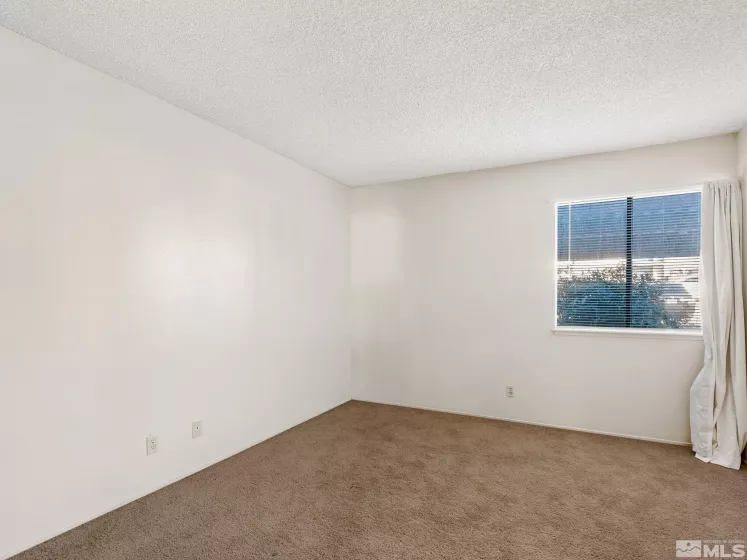 2955 Lakeside, Reno, Nevada 89509, 1 Bedroom Bedrooms, ,1 BathroomBathrooms,Residential,Residential,Lakeside,250002470
