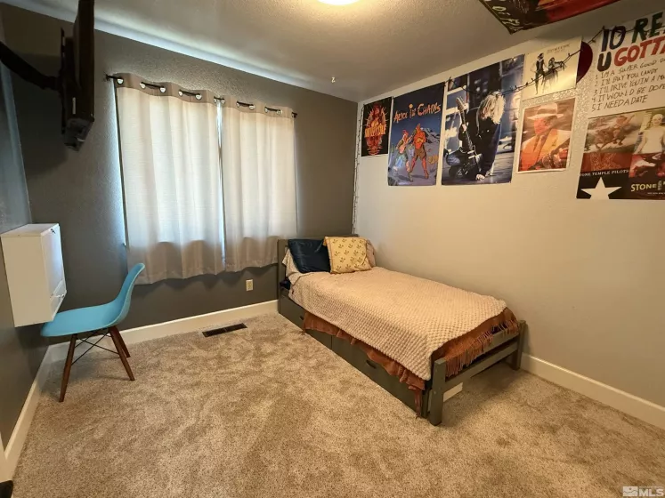 737 Hornet, Gardnerville, Nevada 89460, 3 Bedrooms Bedrooms, ,2 BathroomsBathrooms,Residential,Residential,Hornet,250006082