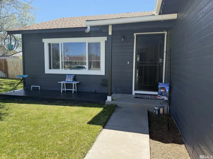 737 Hornet, Gardnerville, Nevada 89460, 3 Bedrooms Bedrooms, ,2 BathroomsBathrooms,Residential,Residential,Hornet,250006082