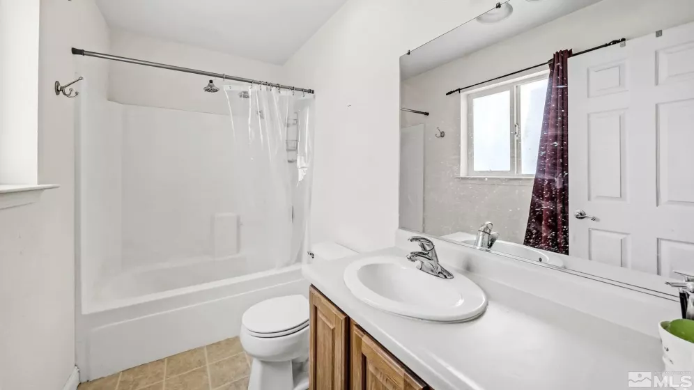 35 Buffalo, Yerington, Nevada 89447, 3 Bedrooms Bedrooms, ,2 BathroomsBathrooms,Residential,Residential,Buffalo,240001467