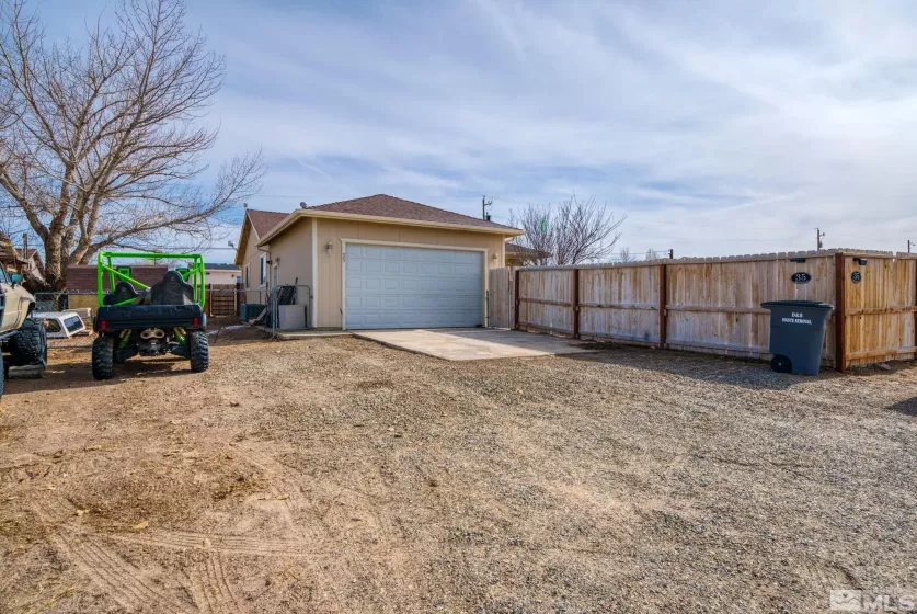 35 Buffalo, Yerington, Nevada 89447, 3 Bedrooms Bedrooms, ,2 BathroomsBathrooms,Residential,Residential,Buffalo,240001467