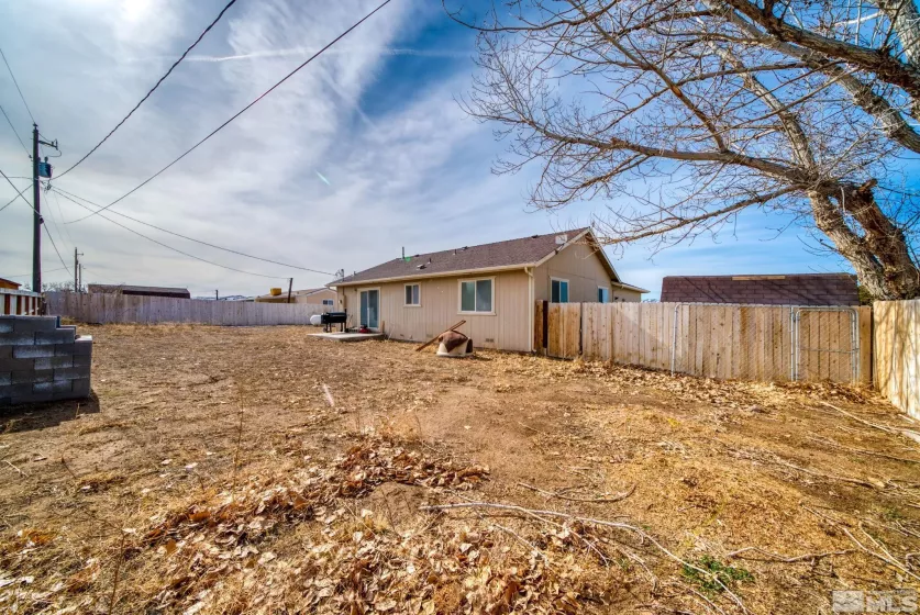 35 Buffalo, Yerington, Nevada 89447, 3 Bedrooms Bedrooms, ,2 BathroomsBathrooms,Residential,Residential,Buffalo,240001467