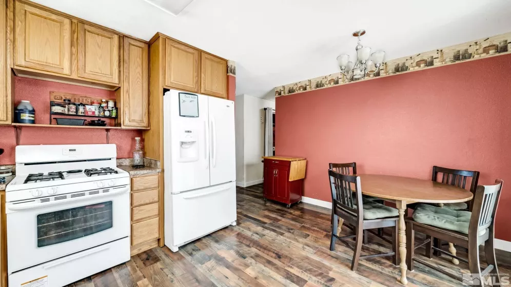 35 Buffalo, Yerington, Nevada 89447, 3 Bedrooms Bedrooms, ,2 BathroomsBathrooms,Residential,Residential,Buffalo,240001467
